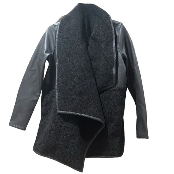 Spanx Fleece & Faux Leather Long Wrap Jacket In Very Very
Black Size Small NEW - Picture 7 of 10
